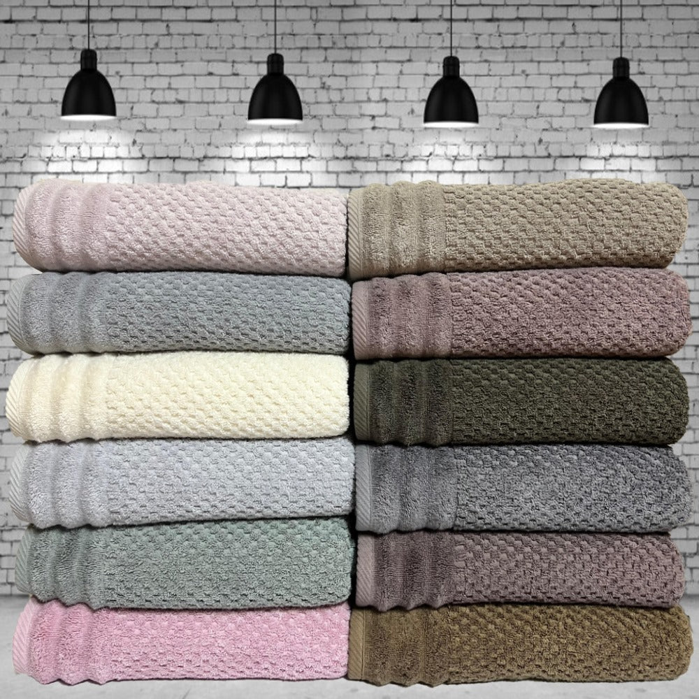 Banyo Havlusu 70×140 cm Satranç Desenli